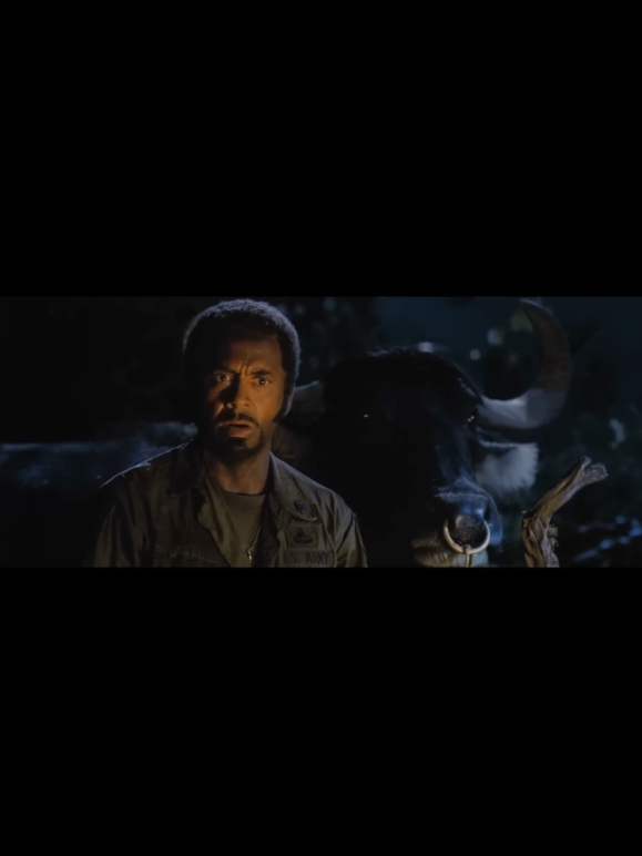 👀 Bro is secretly g... #tropicthunder  #funnyvoiceover  #likeandcomment  #fyp🇵🇬  #madvox2 