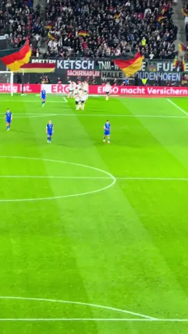 Torjubel bei der DFB Gala! Deutschland-Slowakei 6:0 🙌🏻 #dfbteam #deutschenationalmannschaft #wmquali #groundhopping #stadien 