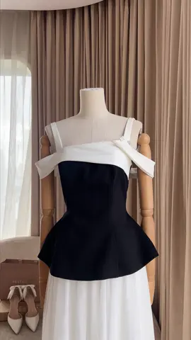 Áo kiểu tiệc 2 dây trễ vai tag đá A4572A ✨ ÁO KIỂU TIỆC 2 DÂY TRỄ VAI TINH TẾ TOẢ SÁNG Kiểu dáng nhẹ nhàng giúp nàng tỏa sáng một cách tự nhiên. ✨#BBSTORES #aokieudutiec #aotiec