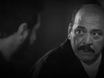 الدنيا لسه هتعلمك وتوريك🖤😢#استوريهات #تصميم_فيديوهات🎶🎤🎬 #f #fypシ゚ #foryou 