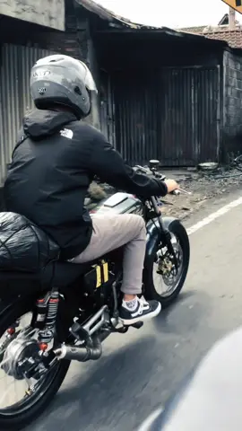 Orang tulus bawa buntelan terus💚#CapCut #rxkingindonesia #temanggung24jam #fypシ゚ #masukberanda 