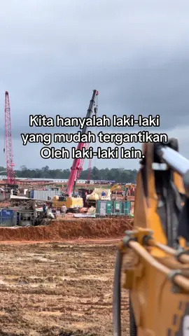 Begitu lah ya#opratormuda_punyacerita😎 #promomakanharian #kulisemelsterindonesia #storysad🥀 