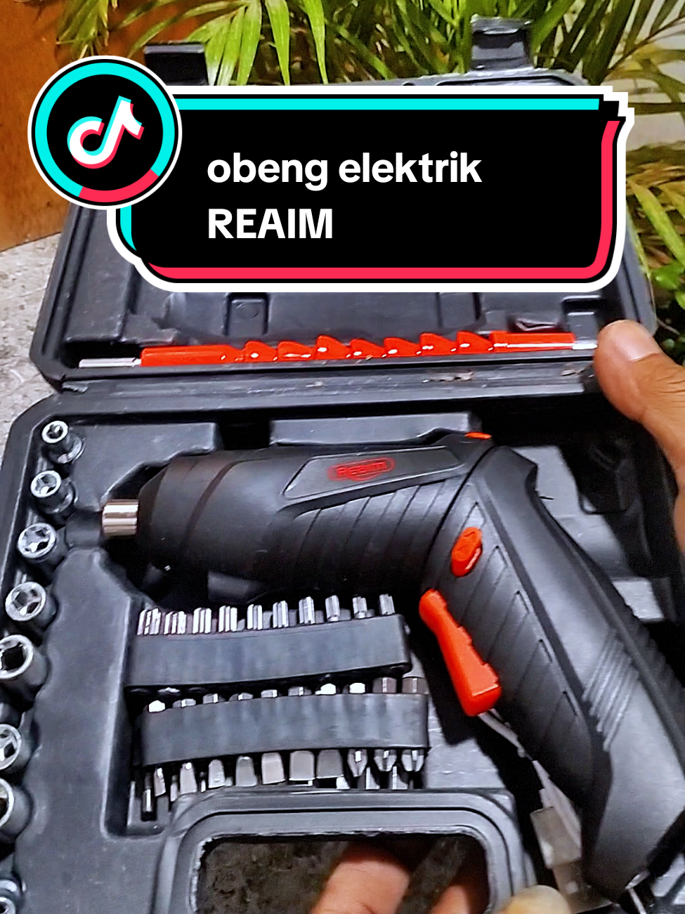 Membalas @vatemm0 Obeng elaktrik satu set lengkap #obeng #obengelektrik #bormini #wibgajian #cuantanpabatas 