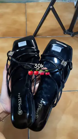 #sandalwanita #sandalwanitamurah #fyp #fypage #fyppppppppppppppppppppppp 