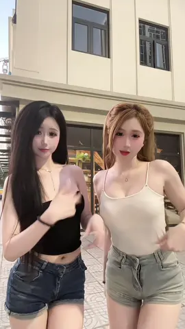 Mọi người cho 2 em cộc xin 1 pho lâu nha😘 #xuhuong #dance 