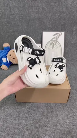 Mẫu dép sục mới về nhà em ạ 💝 #reviewgiay #reviewgiaydepgiare #depsuc #xh #thoitrang 