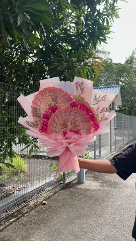 Bouquet Duit kipas 2 layer  #bouquetklangshahalam #bouquetduit #moneybouquet #fyp #bouquetduitkipasklang 