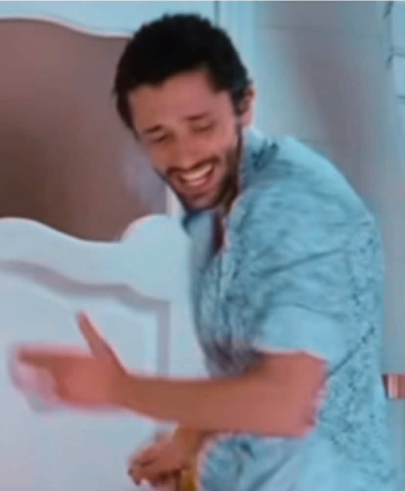 يحبيب عمري ال رماني 😂🕺 #شيرين #كريم_محمود_عبدالعزيز #vairal #لا_مبالاه