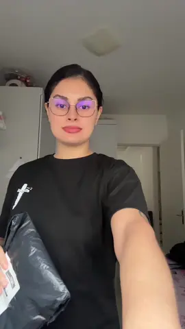 Chegou a minha leg preta 👀💕 #treino #legging 