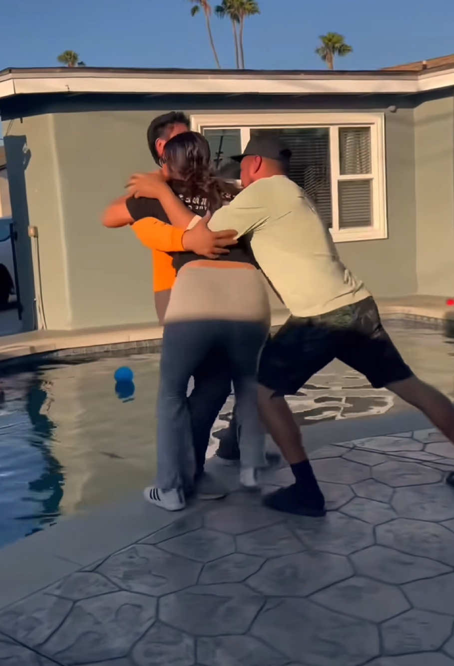 Funny videos #funnyvideo #funnymoments #funnyprank #fpy #foryou 