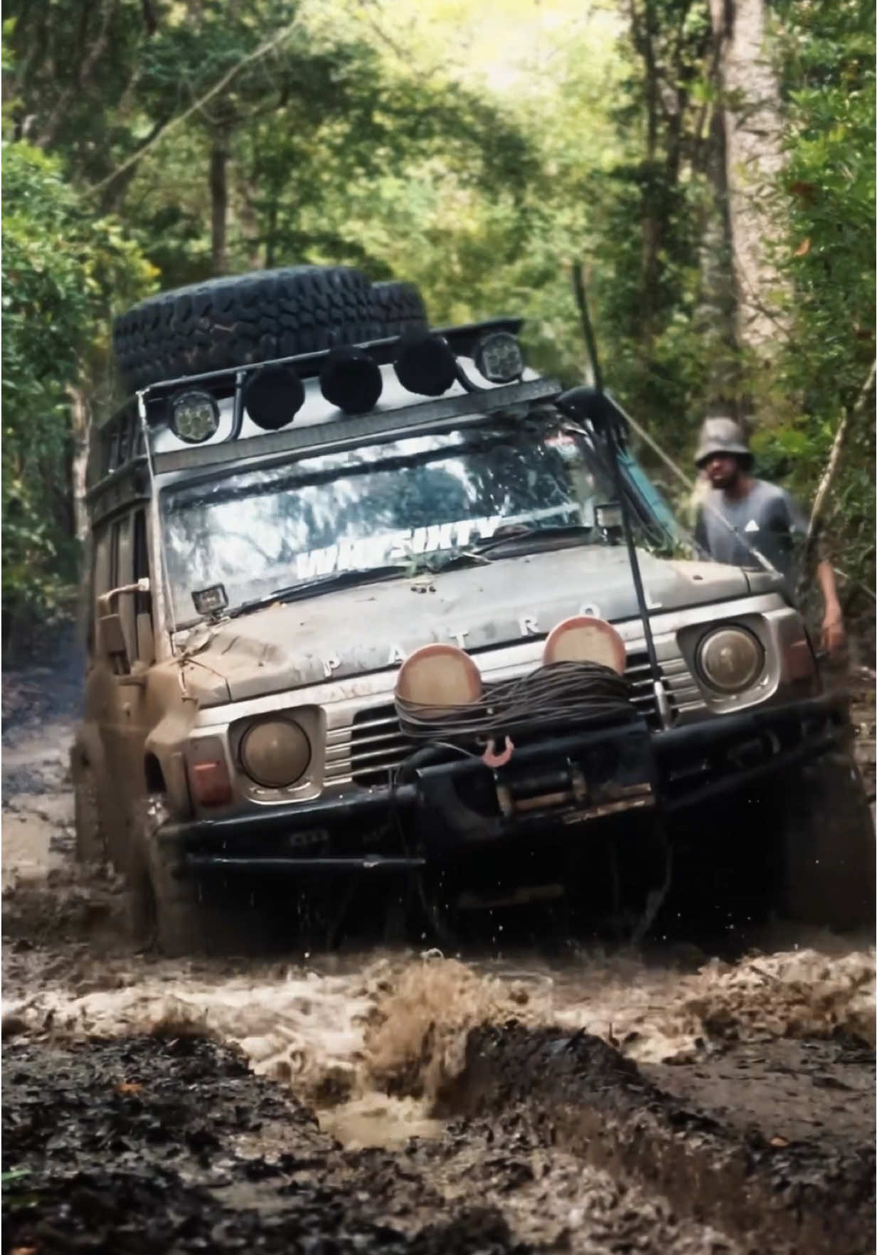 Wide and Wild 😮‍💨 #outlaws #nissan #patrol #y60 #whysixty 