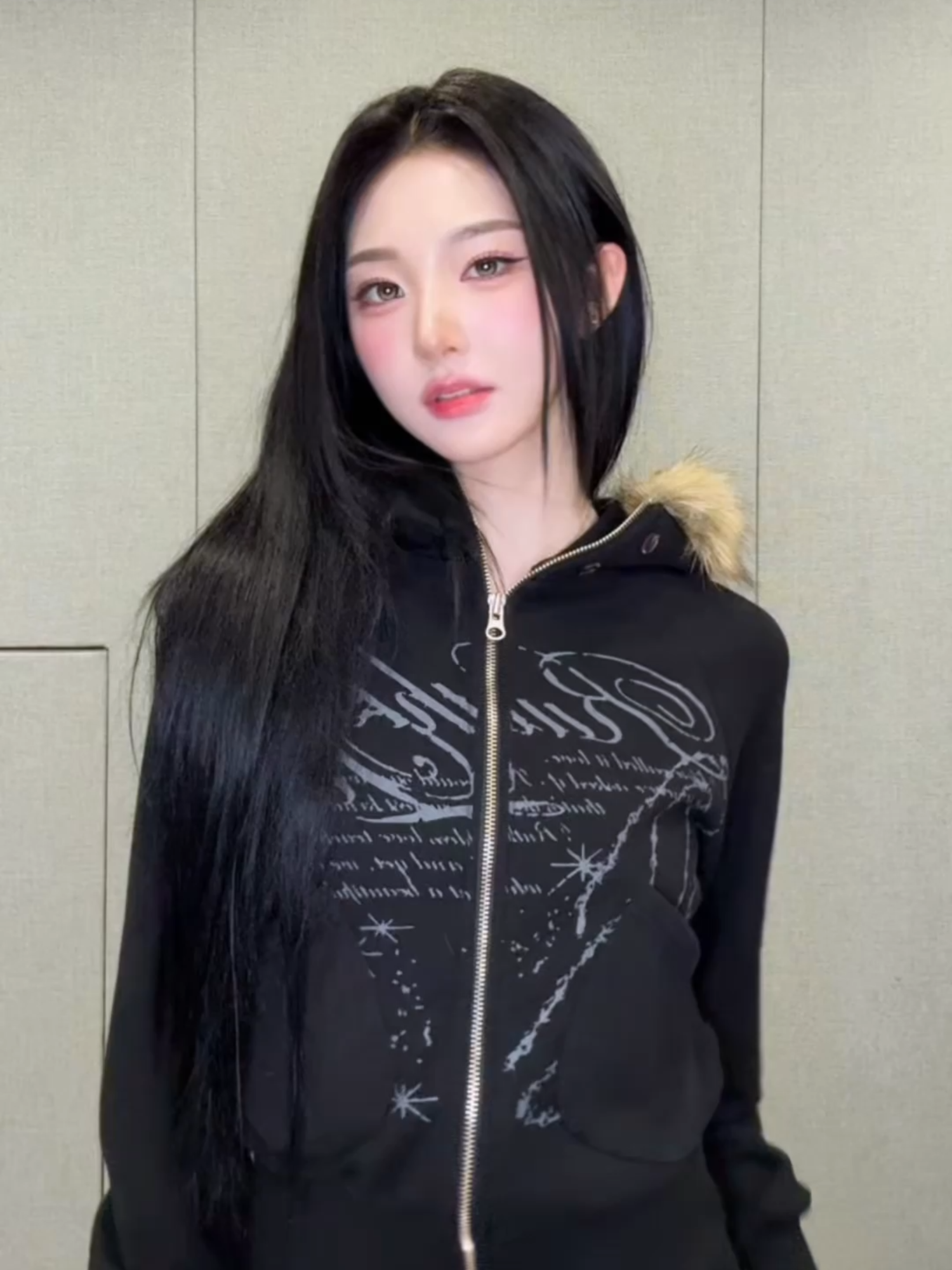 I want U .٠⭑ #tripleS #트리플에스 #トリプルS #トリプルエス #トエス #Xinyu #신위 #シンウィー