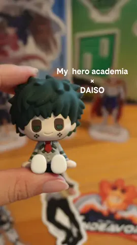 100均でアニメのグッズ買えるなんて素晴らしい🥹✨アクスタのクオリティ高い!330円は安すぎる！推しのかっちゃんはでなかった🥲 I got some My Hero Academia merch at the 100-yen shop Daiso! Sadly, my fave Kacchan didn’t show up 😢 If you ever come to Japan, definitely check out Daiso! #僕のヒーローアカデミア  #ヒロアカ #myheroacademia  #mha  #ダイソー購入品 