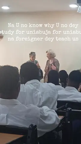 uniabuja student with foreigner as lecturers #uniabuja #students #foreigner 