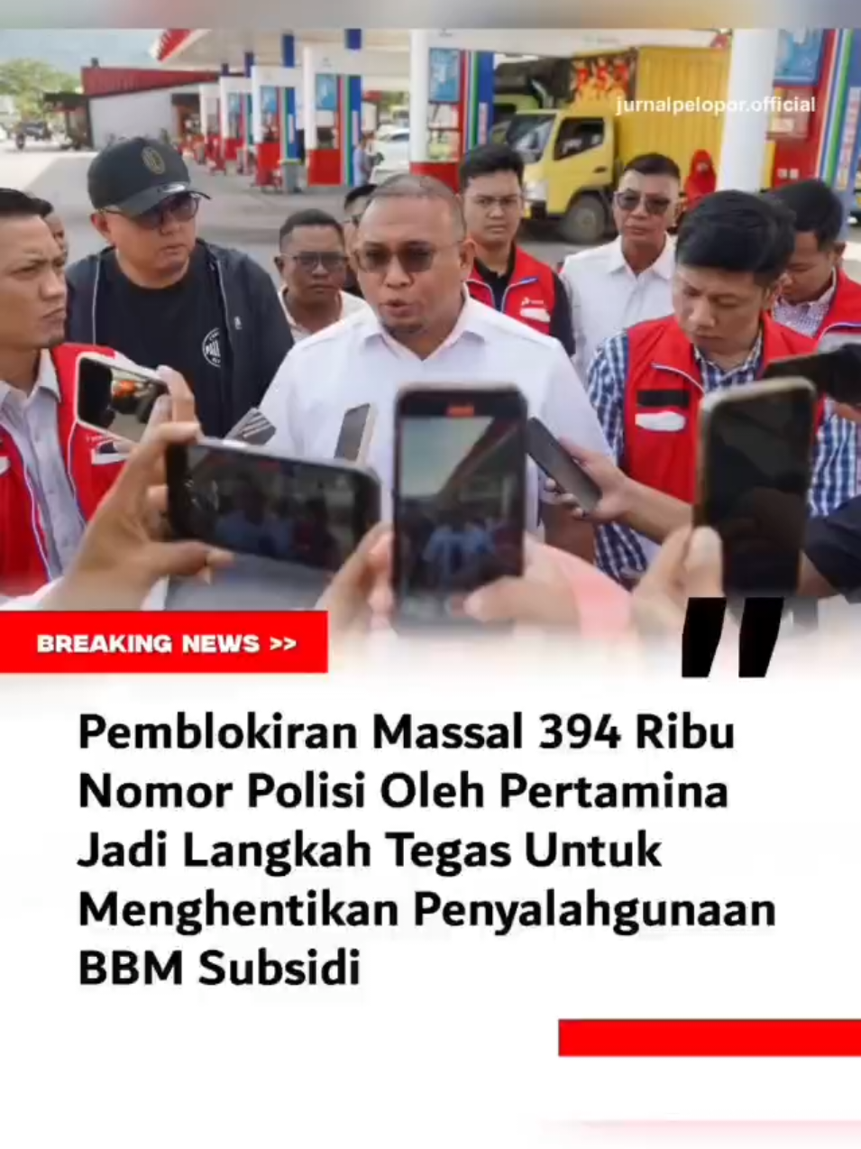 PT Pertamina Patra Niaga resmi memblokir 394.000 nomor polisi (nopol) kendaraan yang terindikasi melakukan penyalahgunaan pembelian BBM subsidi seperti Biosolar dan Pertalite. Kebijakan tegas ini dilakukan setelah sistem Subsidi Tepat berbasis QR Code menemukan banyak indikasi kecurangan yang dilakukan konsumen. Sistem QR Code Bongkar Praktik Fraud di SPBU Direktur Utama Pertamina Patra Niaga, Mars Ega Legowo Putra, mengungkapkan langkah pemblokiran ini merupakan bagian dari upaya memperketat pengawasan distribusi BBM subsidi agar tepat sasaran. Dengan sistem QR Code yang terhubung langsung dengan data pendaftaran kendaraan, penyalahgunaan kini lebih mudah dideteksi. “Sistem subsidi tepat telah melakukan identifikasi fraud terhadap 394.000 nopol kendaraan yang telah kita blokir,” ujarnya dalam rapat dengan Komisi VII DPR RI, Senin (17/11/2025). ... Baca selengkapnya di https://www.jurnalpelopor.com/heboh-394-ribu-pembeli-bbm-subsidi-kena-blokir-pertamina/ Untuk informasi dan berita lainnya, kunjungi jurnalpelopor.com #pertamina #bbmsubsidi #subsidiTepat #blokirnopol #energiindonesia       