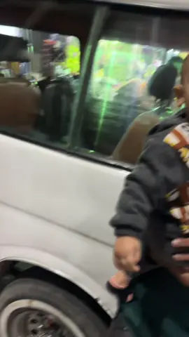 #fyp #شعب_الصيني_ماله_حل😂 بيتصرف علي دا 😂 #fypシ゚كوميدي 