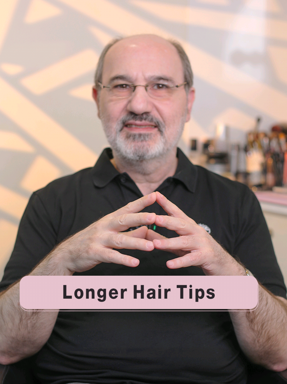 Hair not growing? Start with oil, skip the dye, and cut the heat. ✨ #HairCare #HealthyHair شعرك ما عم يطوّل؟ زيت… بلا صبغة… وقليل حرارة. ✨ #عناية_الشعر #شعر_صحي 