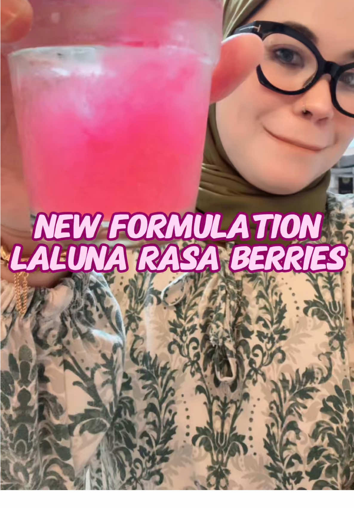 Replying to @aaaa~ Lawwa LaLuna+ sekarang lagi power! Diformulasi dengan prebiotik + probiotik untuk penyerapan maksimum. Kulit bukan je cerah, tapi lebih sihat, lembap & glowing sekata! ✨💖 #fyppppppppppppppppppppppp #fyp #putihbersihglowing #laluna 