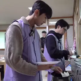 he is so cute and for whatt?? for me to keep him in my pocket?? 🥺🤏🏻🦊 #baenara #baenaraedit #actor #Vlog 