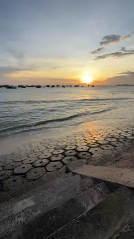 em xinh như thiên thần giáng xuống..#xuhuongtiktok #viral #buon_tam_trang 