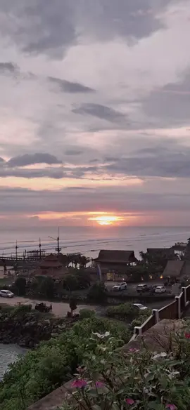 #bali #bali24jam #baliindonesia #melastibeach 