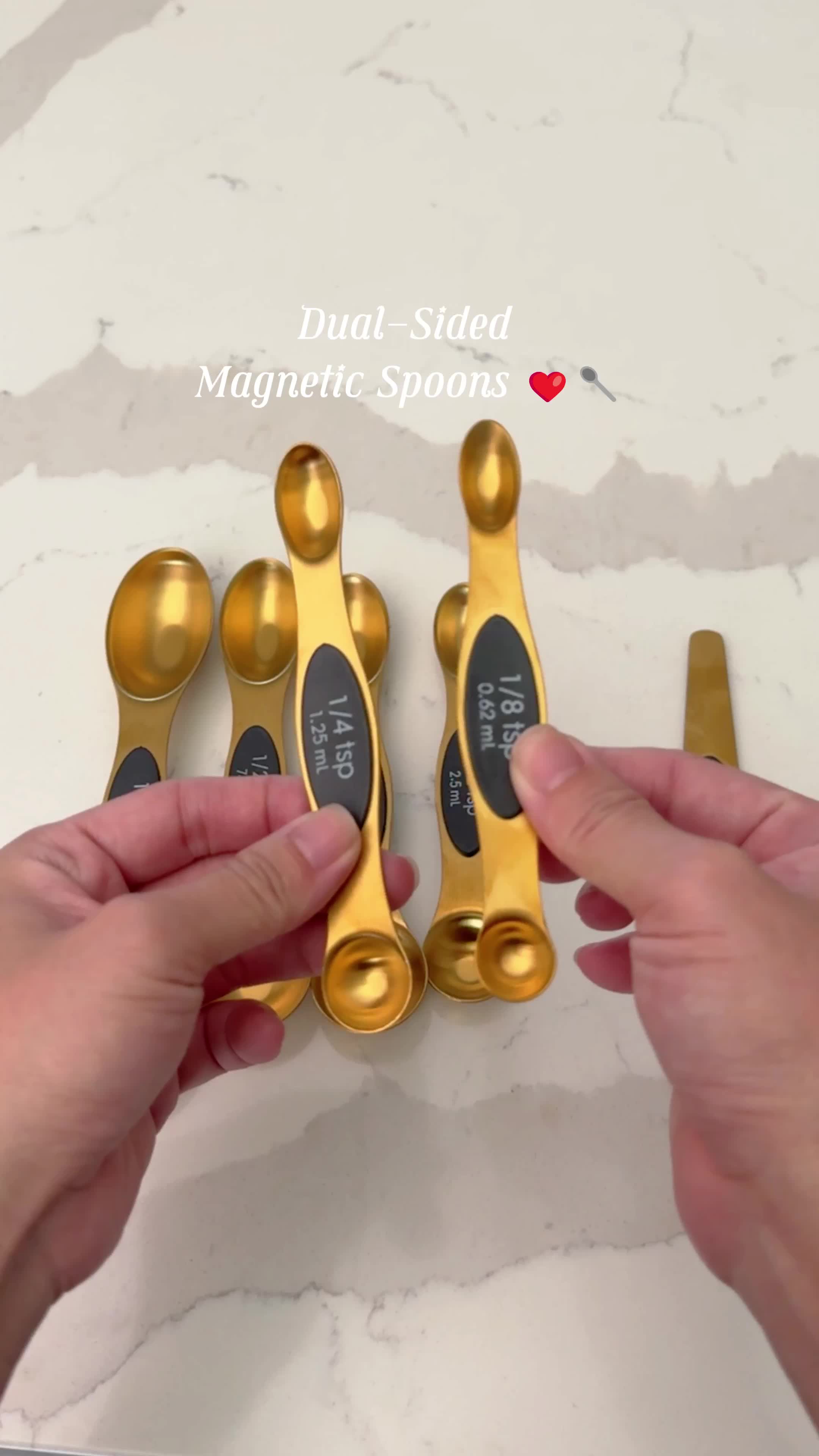 Dual-sided spoons that click in place — no more losing pieces! 👏🥄 #kitchenware #ninjacookware #easymealprep #toolloversmusthave #cookingtools #kitchenpantry #bakingessentials #kitchengadgetgoals #utensils #magneticscrewdriverbits #tiktokmademebuyit #dealsforyoudays #fyp #foryoupage #measurementtool #measuringcups #measuringspoon #measuringstuff #KitchenHacks #kitchengadgets #kitchenremodel