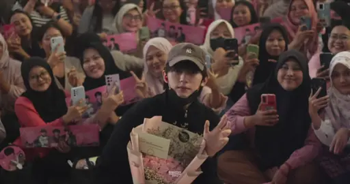 Welcome to Indonesia Zhou Yiran 🫶🏻🫶🏻🫶🏻🤍🤍🤍🌸🌸🌸 #zhouyiran #zhouyiran周翊然 #fyp #周翊然 #4u 