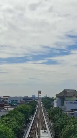 maintenance lrt palembang #ropeaccess #ampera #amperabridge #palembang #iconic 