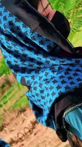 #creatorsearchinsights 😘🎧😘Hashtags: #bagcollection, #fashionfinds, #shoplocal, #styletips, , 