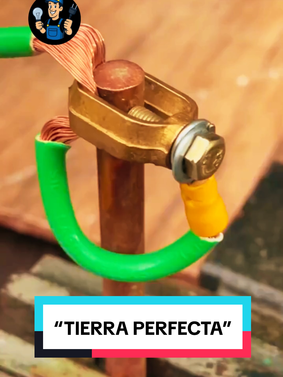 Así se hace una conexión de tierra correcta. Preciso, firme y profesional. ⚡🔥 Más técnicas reales aquí. #Electricidad #Tierra #Conexión #Electricista #Pro 