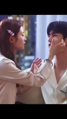 សំណាងមែនតើ😝💞#zhanglinghe张凌赫💞🤴🏻 #មកថ្មីសុំស្គាល់ផង😊 #អរគុណសម្រាប់ការចូលចិត្តvide🦋🙂🖤 #នាទីធ្លាក់like💔🙃 #សុំ❤️ម្នាក់មួយមកok🙏❤️❤️ #fypシ゚ #fypシ゚viral🖤tiktok #fyppppppppppppppppppppppp #