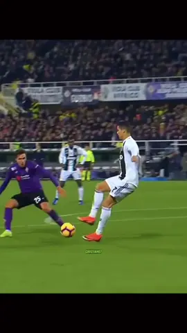 Ronaldo's skills at Juventus 🤯😍#ronaldo #thegoat #skills #juventus #football 