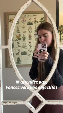 Foncez vers le positif que ce soit des personnes positives, des projets, tout ce qui vous rend heureux ! Personne ne doit vous mettre de barrière !!! #motivation #fyp 