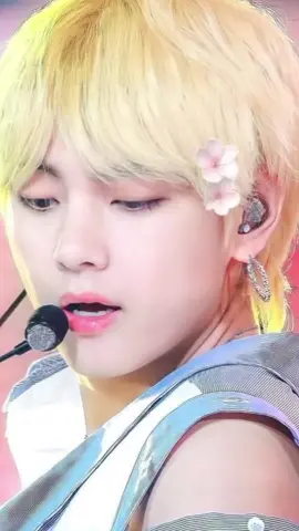 most beautiful actors in the world from BTS army  #foryoupage  #viral  #fypシ゚viral  #trendingvideo 