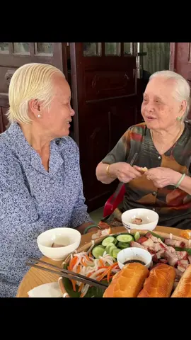 Phải biết ún ruou thì Nội mới chịu😁#chuyenbachau #fyp #xybca #foryou #fypage 