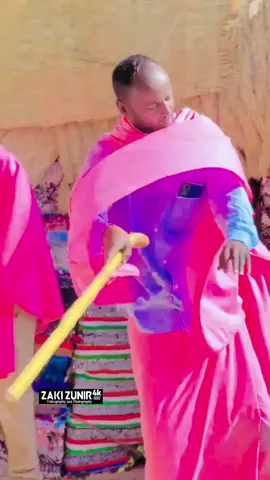 Jamaal abdinasir iyo hidi dhaqanki  #ZAKI_ZUNIR_4k #videography #pictures 