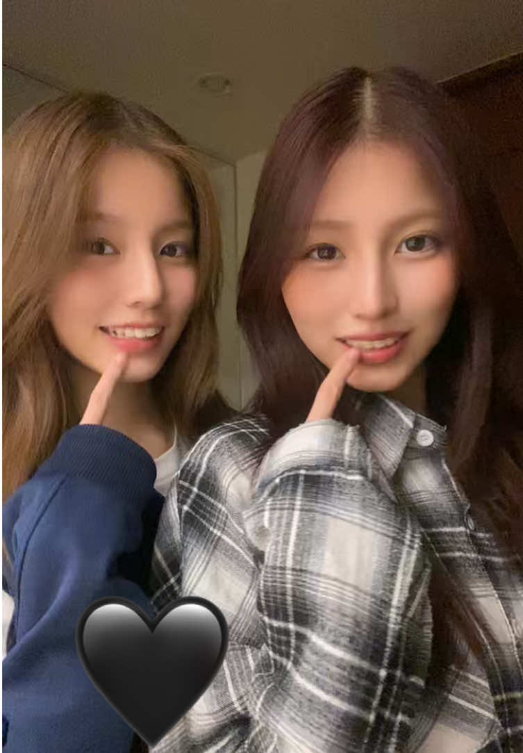 twins✨#双子 #高二 #sjk #09 #fyp 