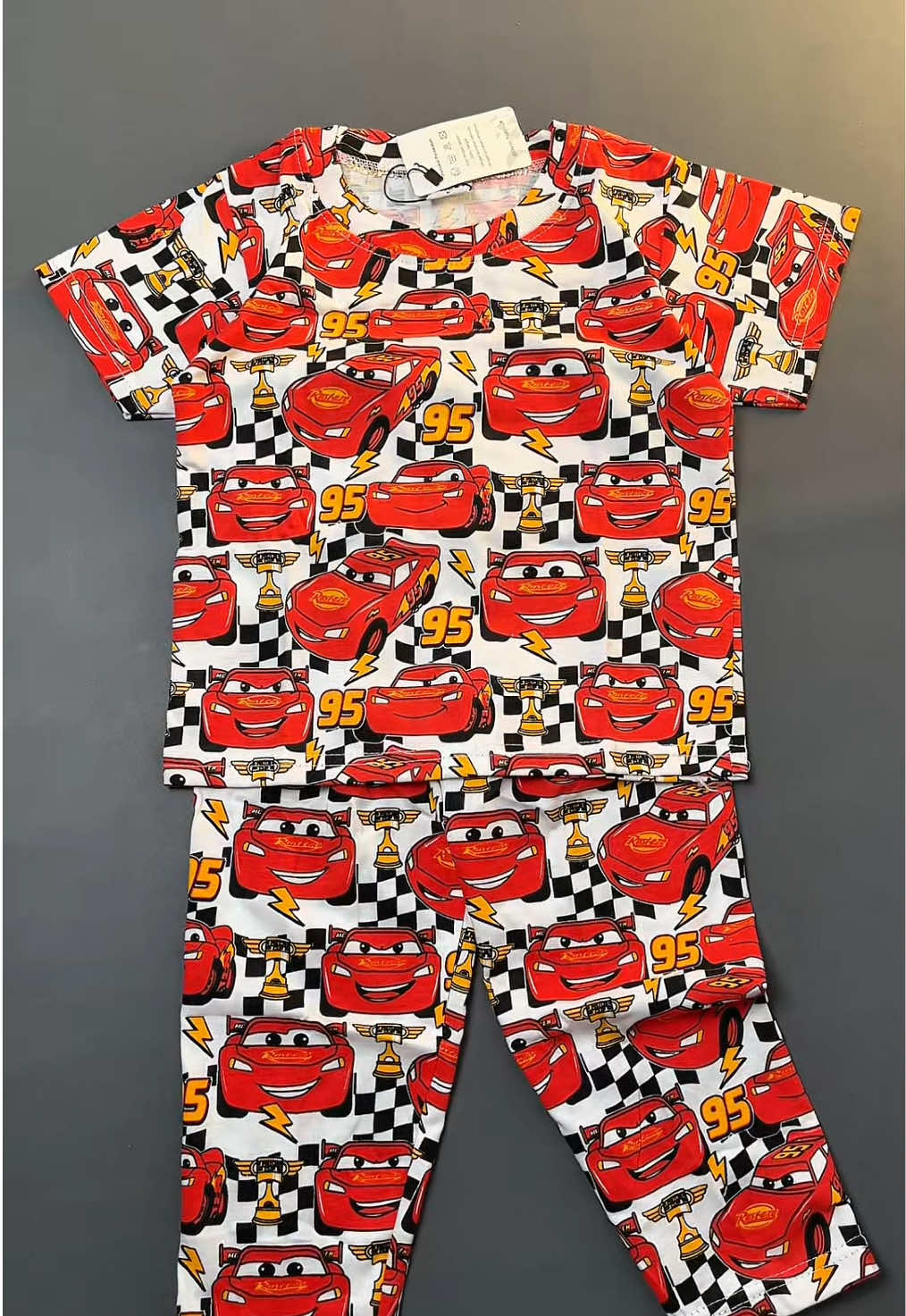 Setelan anak printing 🤩 anak kecil auto suka nih dibeliin setelan anak motif mobil gini 😍#setelananak #setelananaklakilaki #bajuanak #outfitharian 