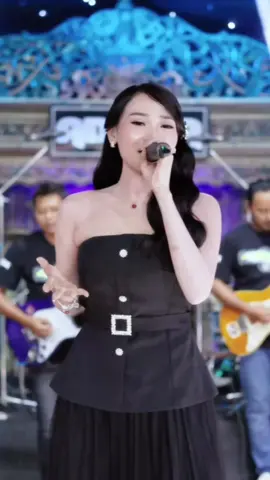 EGO WONG TUO #difarinaindra #adellamusic #egowongtuo #storydangdutid #foryoupage 