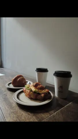 morning🥐☕️ @NMB48 #newsingle #青春のデッドライン #渋谷 #渋谷カフェ 