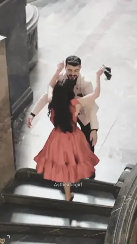 🙂میرے درد سے انجان سا کیوں ہے  #fyp #urdupoetry #tiktokteamunfreezmyacount😔🙏 #viral 