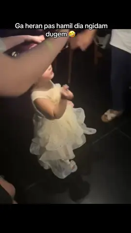 Party nya meymey 🫶🏻  #party #dugem #happy #fyp 