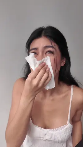 SORRY NA AGAD 🤣😭 Magaling na ako pramisssss!  As a gurlie who gets really acidic and has bad acid reflux, here’s something i take regularly now to boost my immune system.  This is Azcorvit a non-acidic Vitamin C + Zinc that gives me all the immunity and skin perks without triggering my GERD. Gentle on the stomach, strong on protection 🫶🏽 @surechoice.ph  Azcorvit is available in Marketplace, Shopwise, Robinsons and the Orange app, Blue App #fyp 