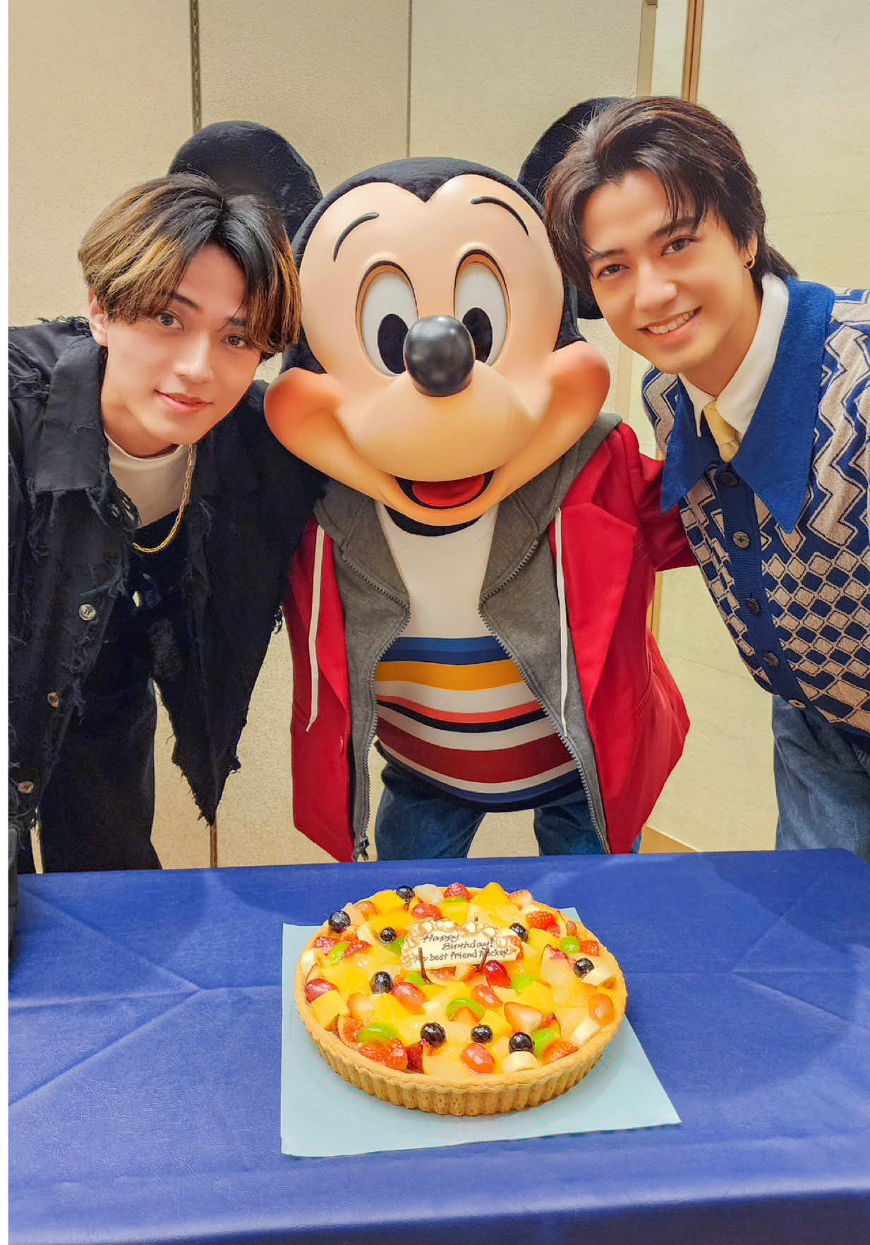 HAPPY BIRTHDAY MICKEY & MINNIE🎂 #ハッピーバースデーミッキーミニー #ミッキーxキンプリ #KingandPrince #永瀬廉 #髙橋海人 