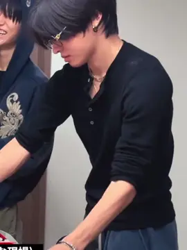 🙂‍↕️🫠 #riku #nctwish