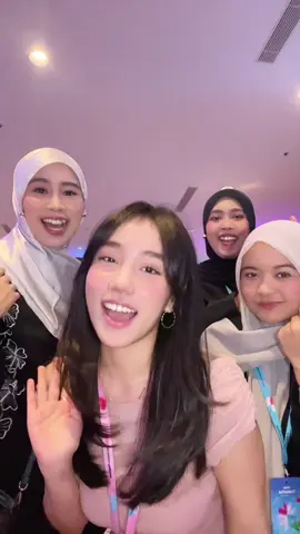 kebanting parah gini😭 cantikkkk bangetttt @applepie 🫰🏻🤍