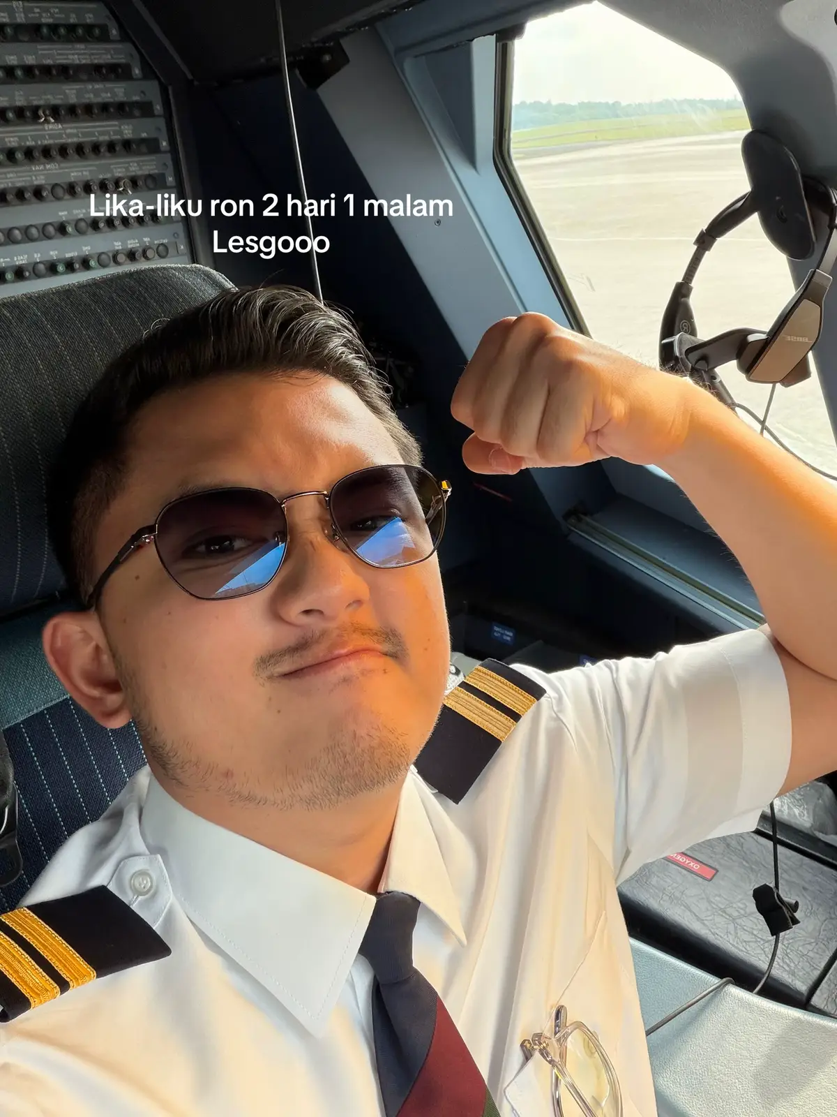 Ron semalem doang✌️