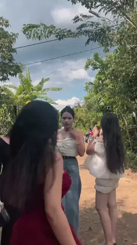 Gái Tây🤣🤣#tâynguyên 