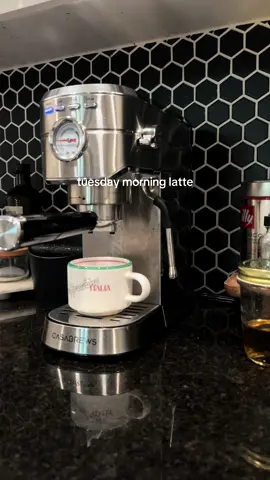 nothing can beat a coffee  #coffee #coffeetiktok #morningroutine #coffeetok 