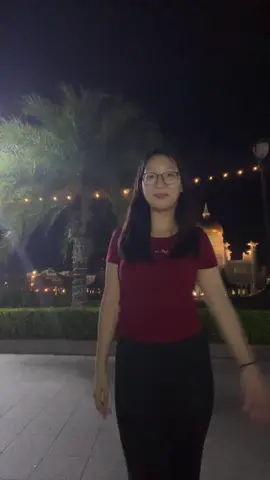 the kids behind keep going thru each video take 🥲🥲 #fypppp #tiktokbrunei #fitcheck #lipsync #lyrics 